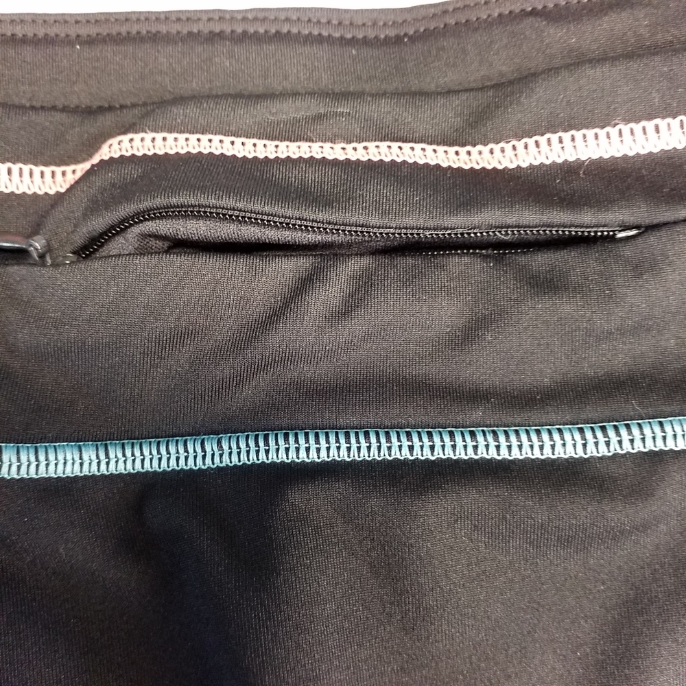 Fila sport skort black skirt and shorts in one S - Picture 3 of 5